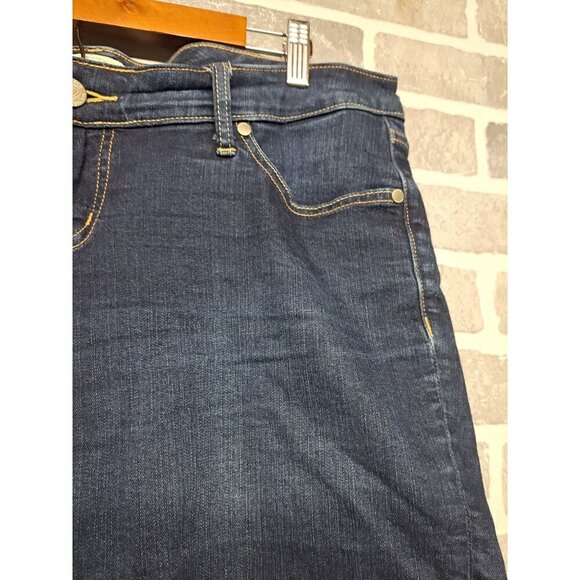 Torrid Womens Denim Shorts Casual beach Summer Chino Shorts Size 14 - Picture 4 of 10